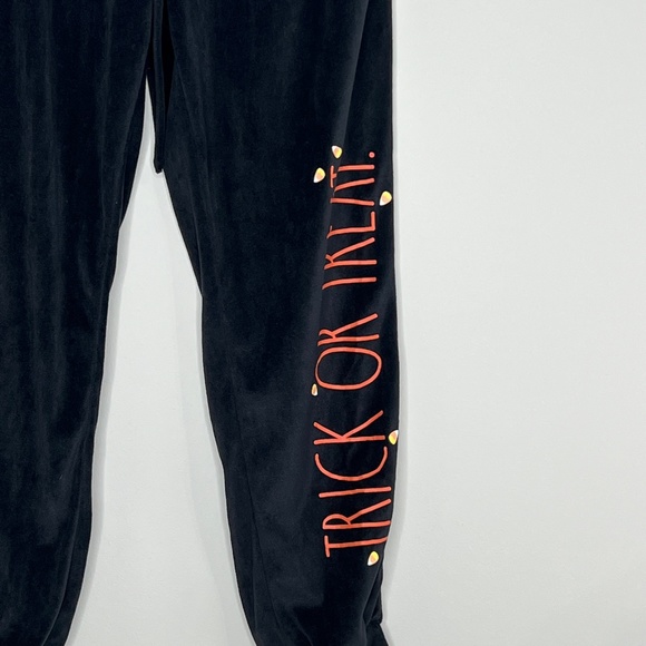 Rae Dunn Black Velour Jogger PJ Bottoms Trick or Treat Spell Out Women Size M - Picture 2 of 8